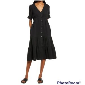 Madewell Lightspun Button Front Tiered Midi Dress in Black Size O .